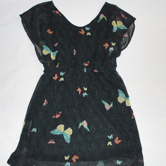 American Rag Dresses & Skirts - AMERICAN RAG Batwing Sleeve Butterfly Mini-dress